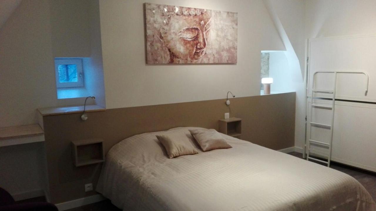 Le Bouddha Besse Bed & Breakfast Exterior photo